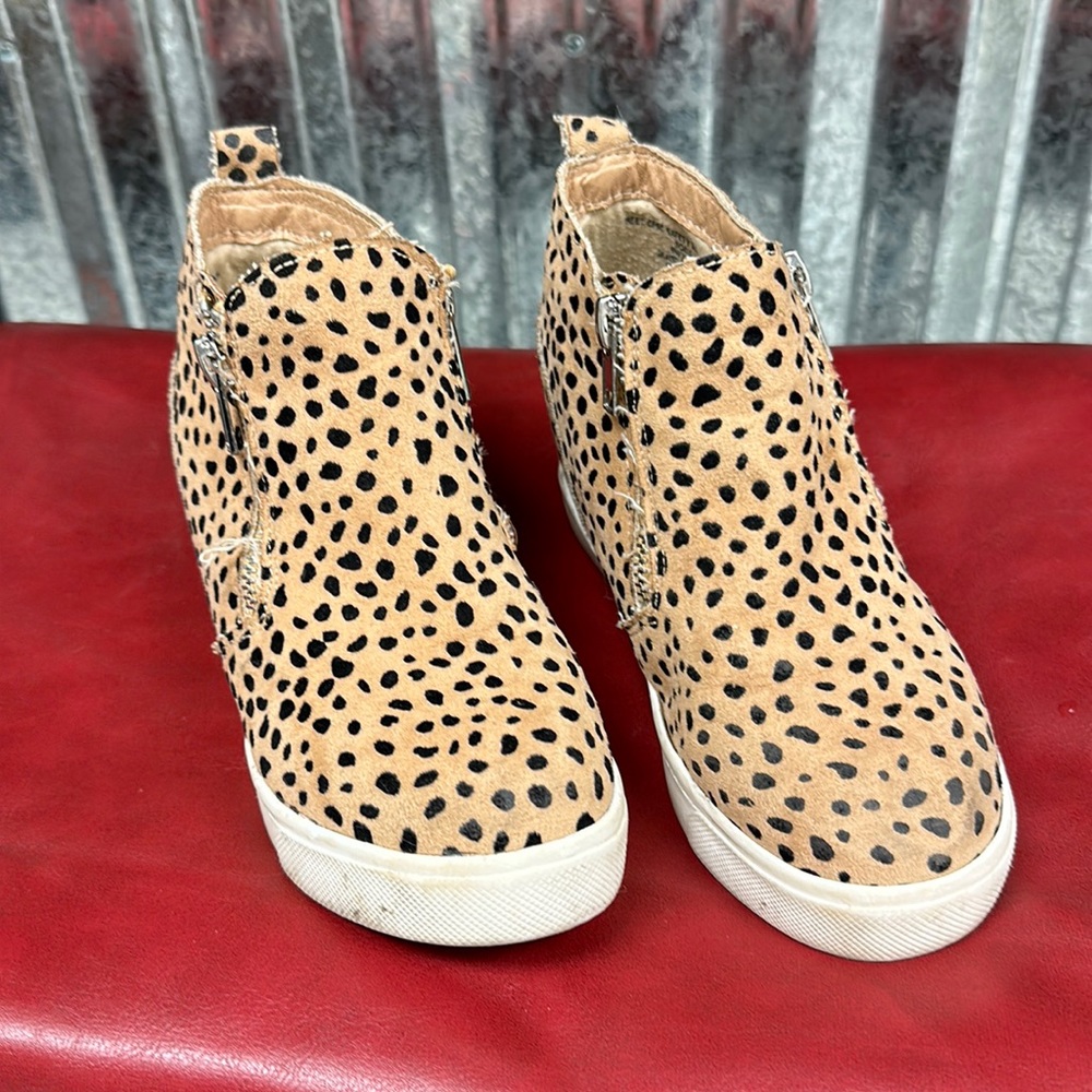Kids soda wedge booties size 1